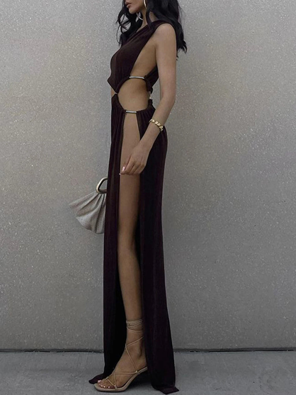 TrenddVibe™ Sunkissed Backless Maxi Dress