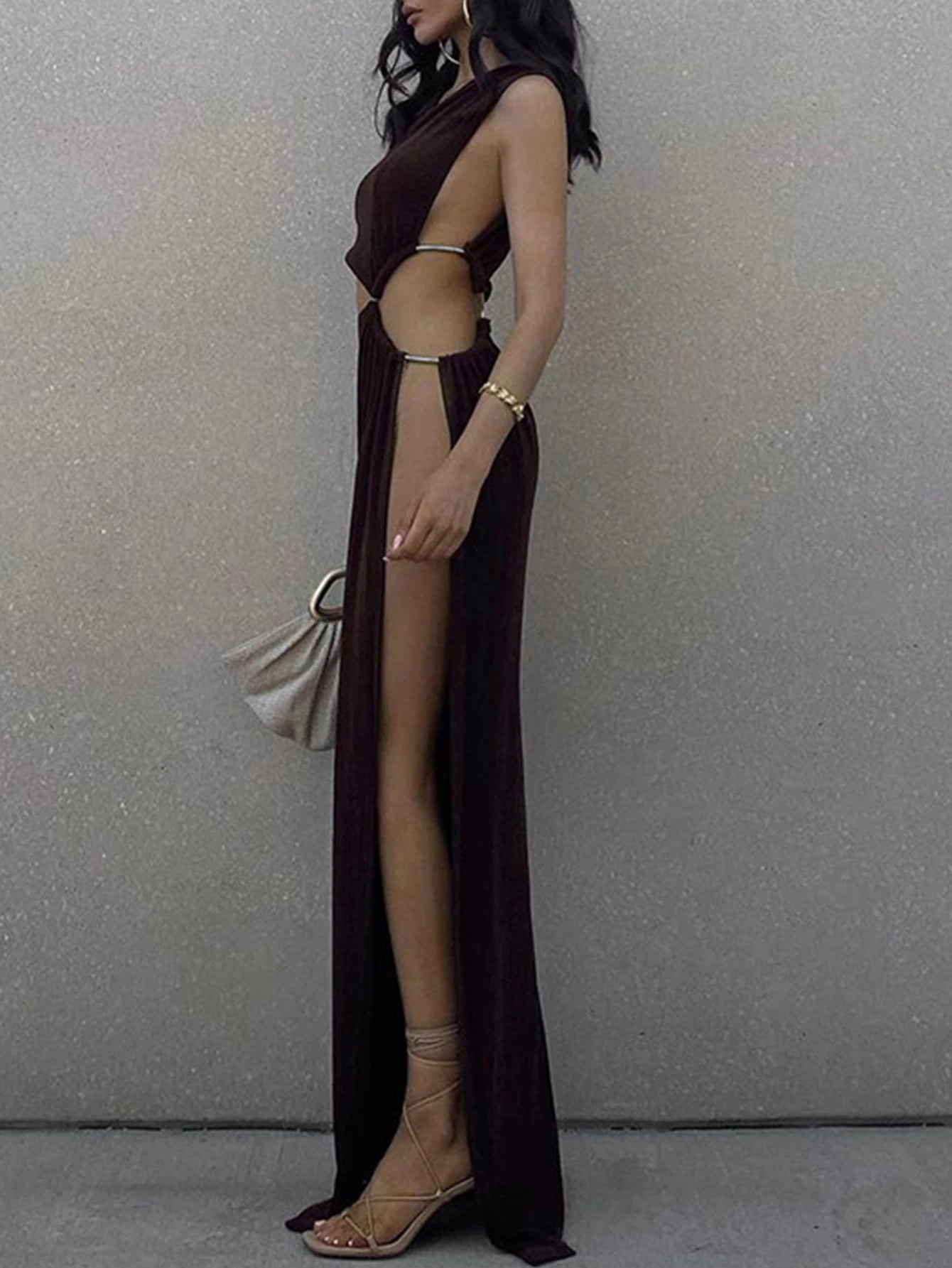 TrenddVibe™ Sunkissed Backless Maxi Dress